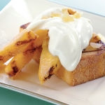 grilled_peaches_with_pound_cake